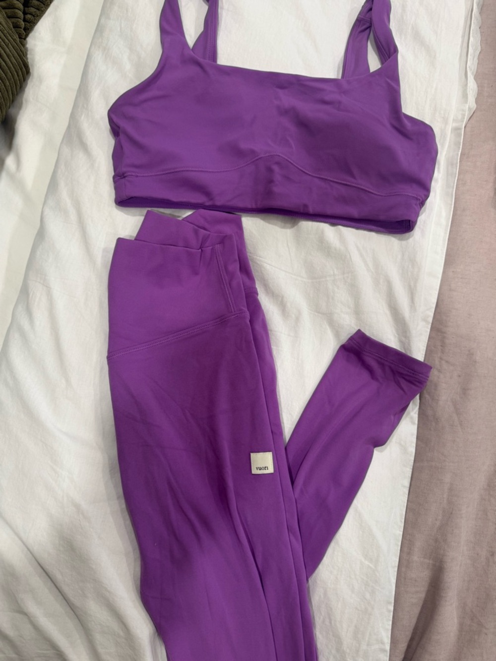 Vuori violet set
